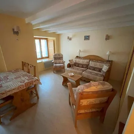 Alpes Montjoie Faucon-de-Barcelonnette