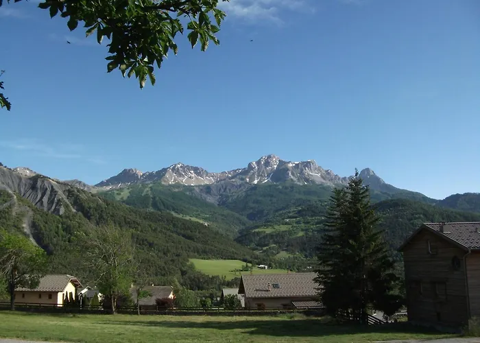 Alpes Montjoie Faucon-de-Barcelonnette